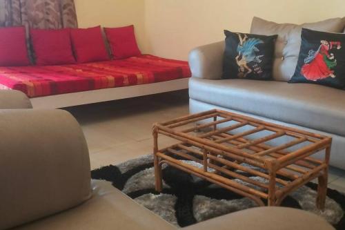 Abode Homestay AC extra payable — 4-Star Luxury Hotel in Guwahati, India