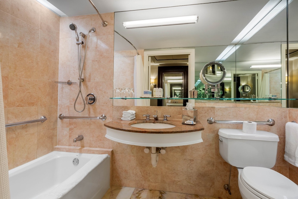 Omni Berkshire Place - photo 111