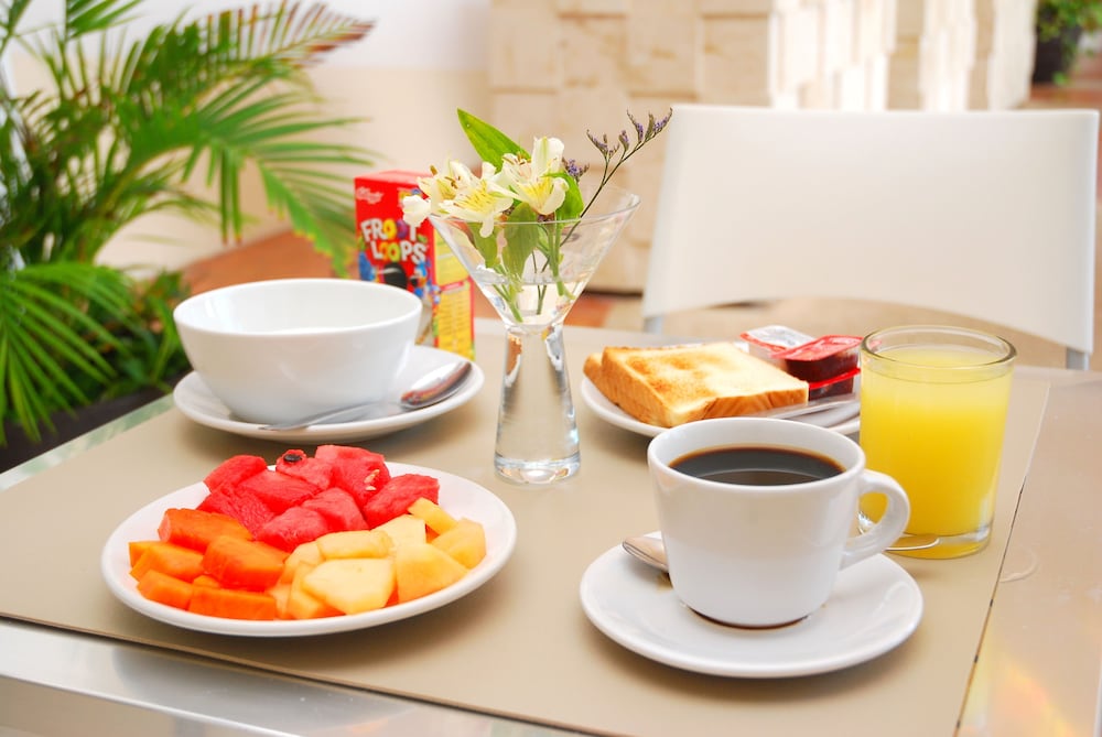 Breakfast meal
