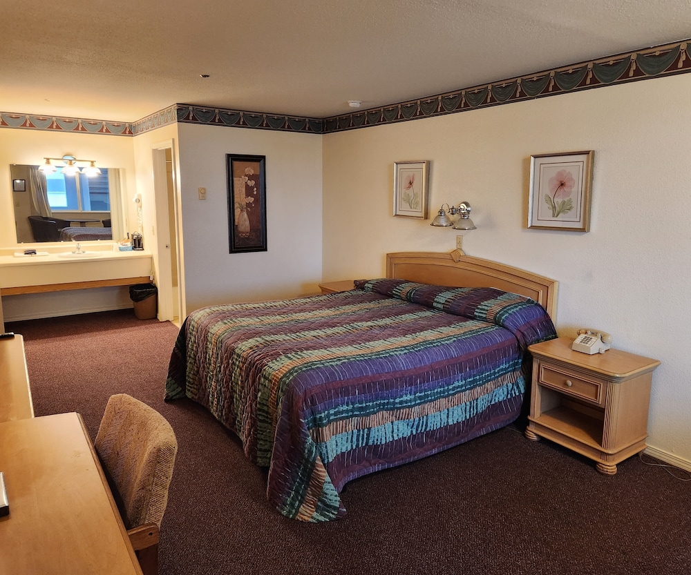 Bayview Inn - photo 29