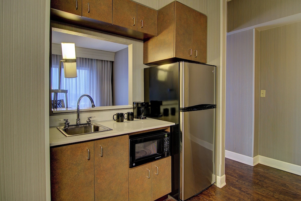 Courtyard by Marriott Tysons McLean - photo 8