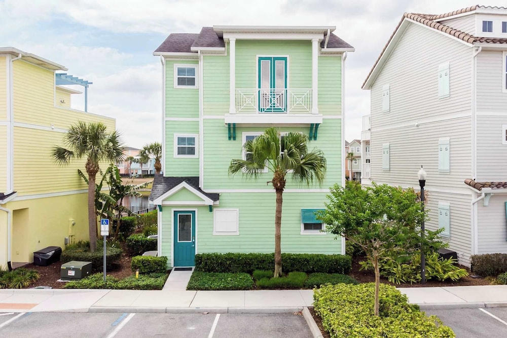 Coconut Cabana: Access 4 Most — 4-Star Luxury Hotel in Kissimmee, United States
