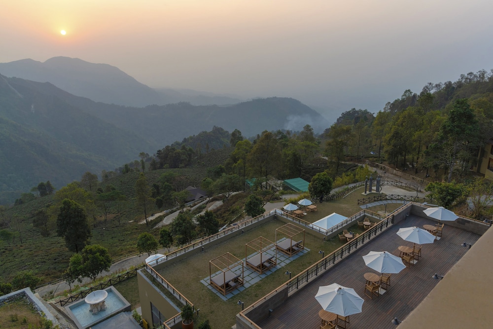 Taj Chia Kutir Resort & Spa Darjeeling — Karsiyang — photo 2