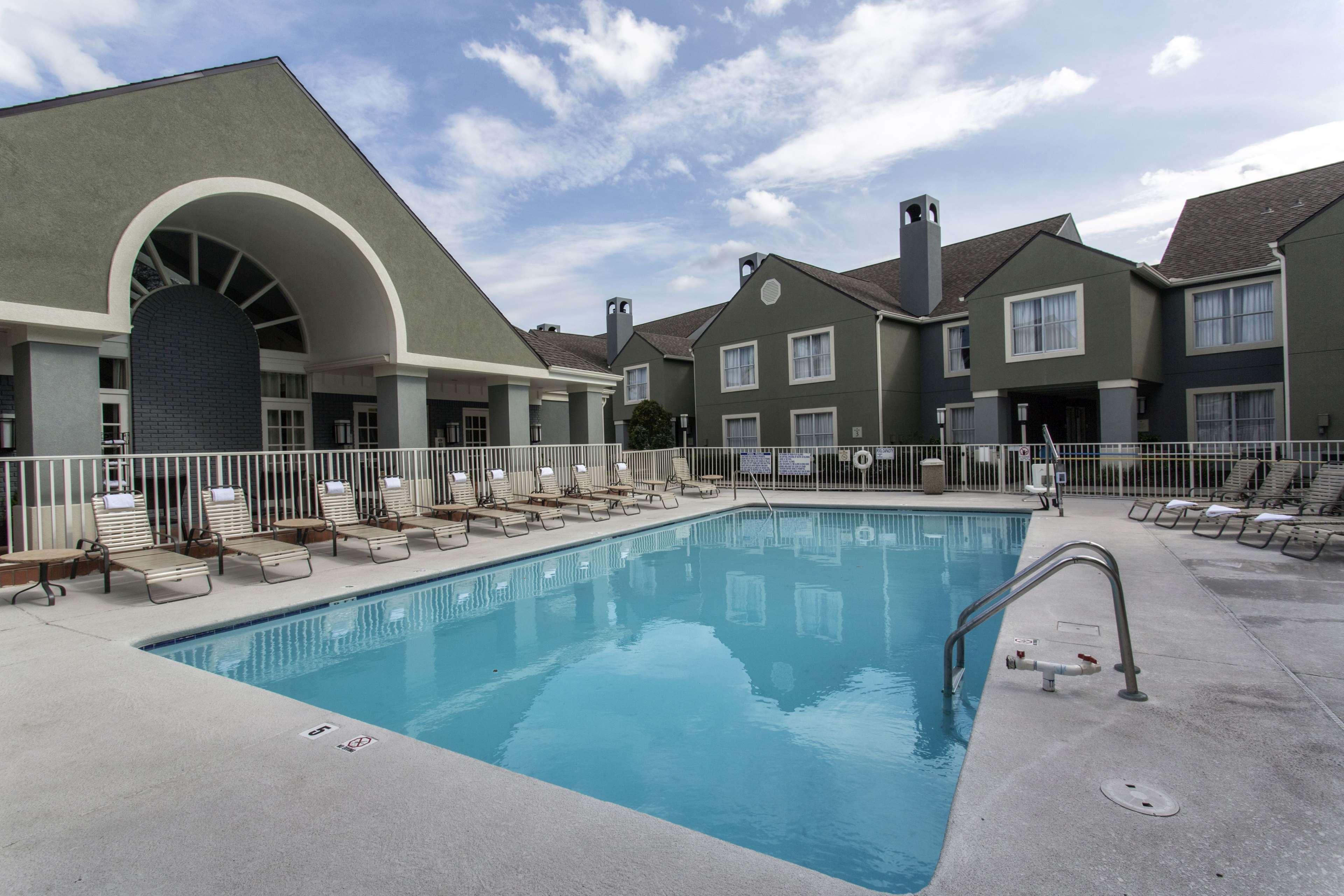 Homewood Suites by Hilton Savannah - photo 22