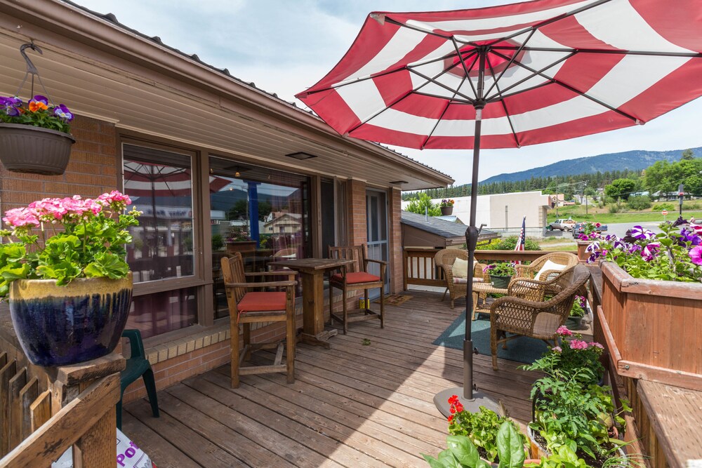 Falls Motel - photo 25