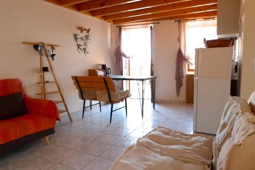 Aeneo Studio 2 — Symi — photo 3
