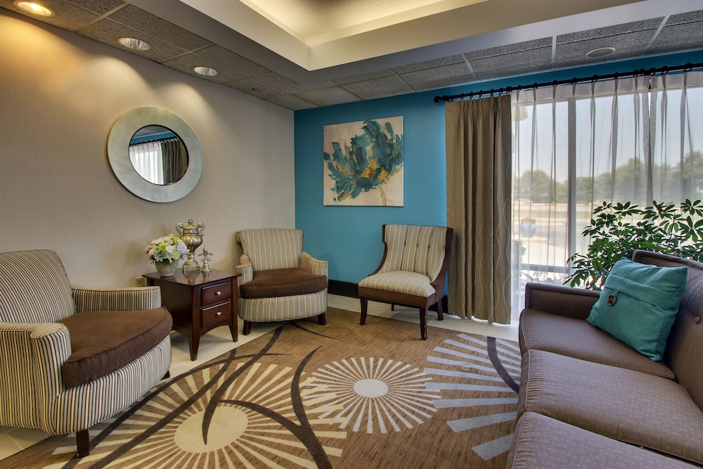 Greenfield Inn & Suites Owensboro KY Airport - photo 9