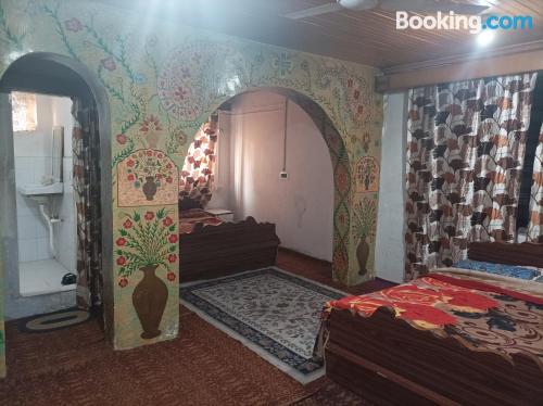 Hotel New Shalimar - last minute hotel in Srinagar