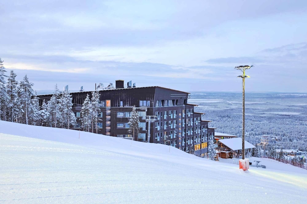 Hotel Levi Panorama — 4-Star Luxury Hotel in Kittilae, Finland