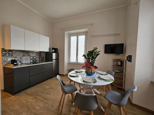 You'RhomeSuite — 4-Star Luxury Hotel in Rome, Italy