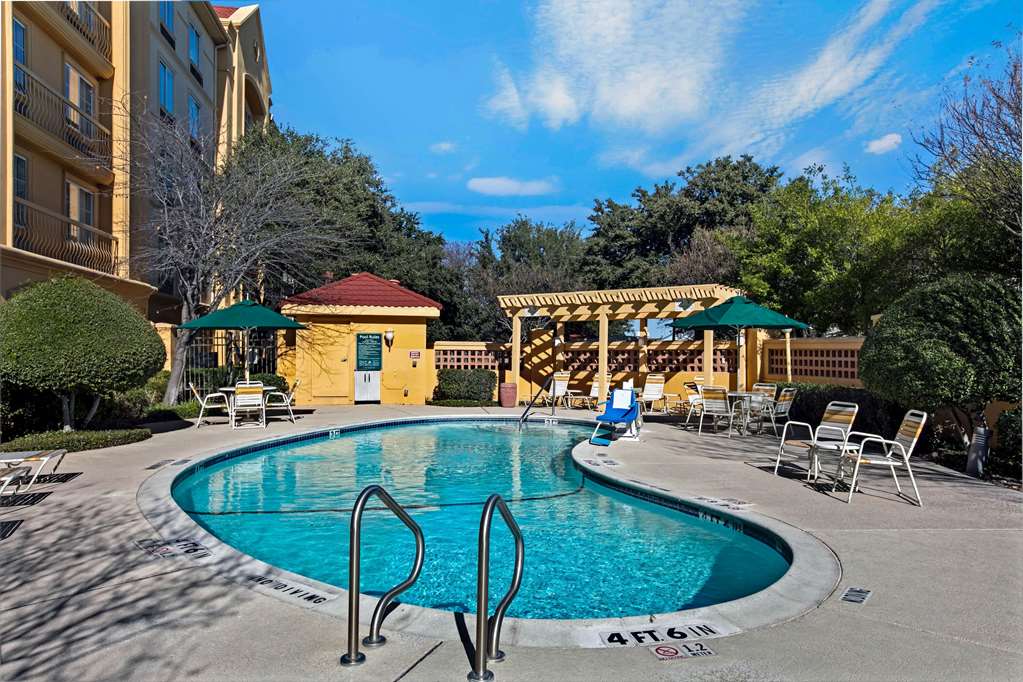 La Quinta Inn & Suites by Wyndham Dallas Arlington South - photo 7