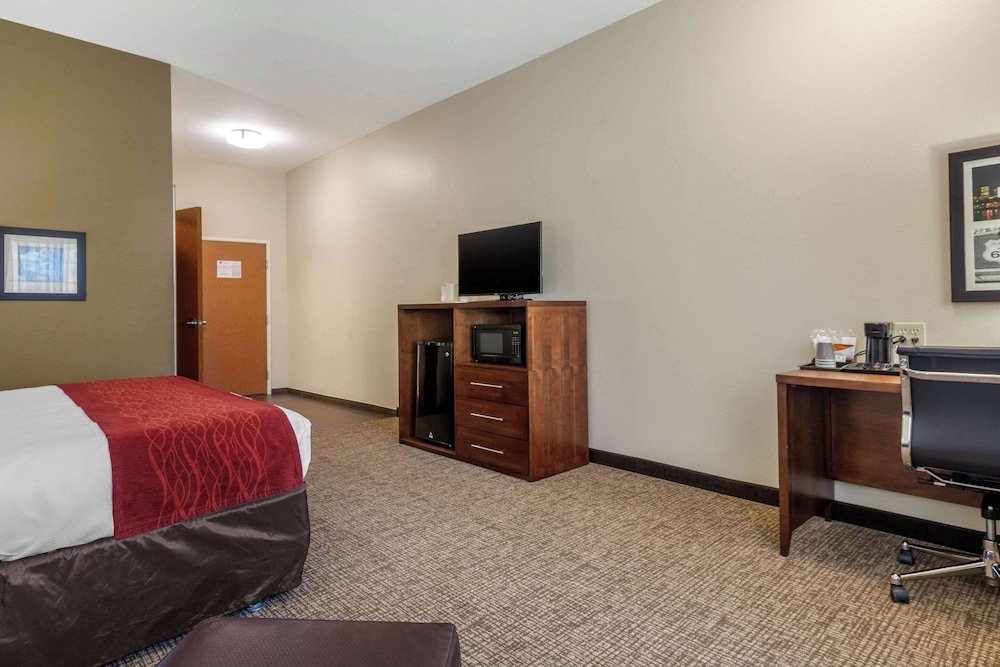 Comfort Inn & Suites Glenpool - photo 6