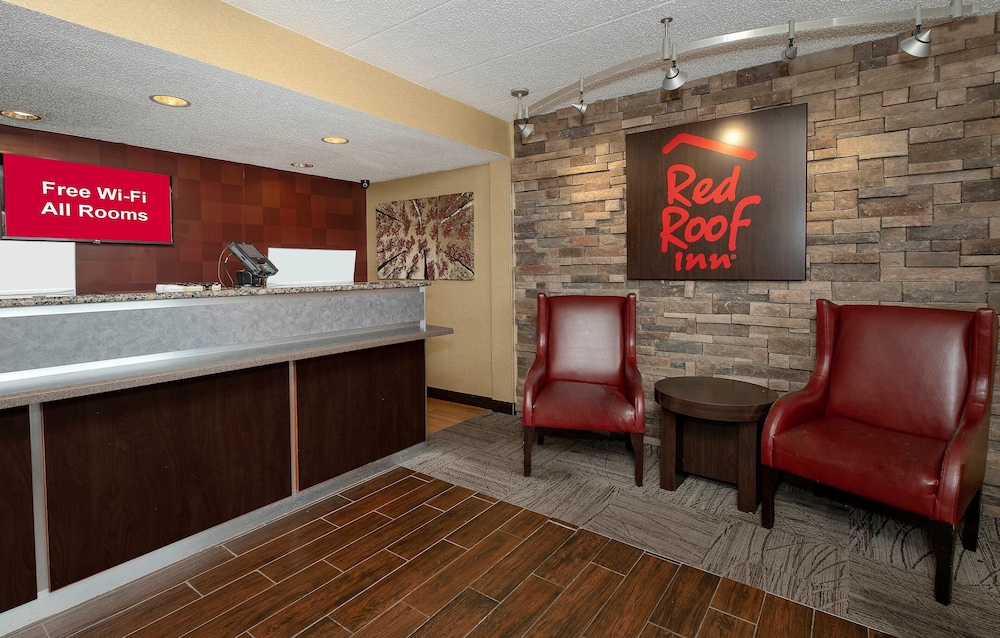Red Roof Inn Mt Laurel - photo 2