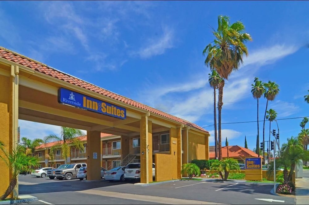 Riverside Inn & Suites - photo 46