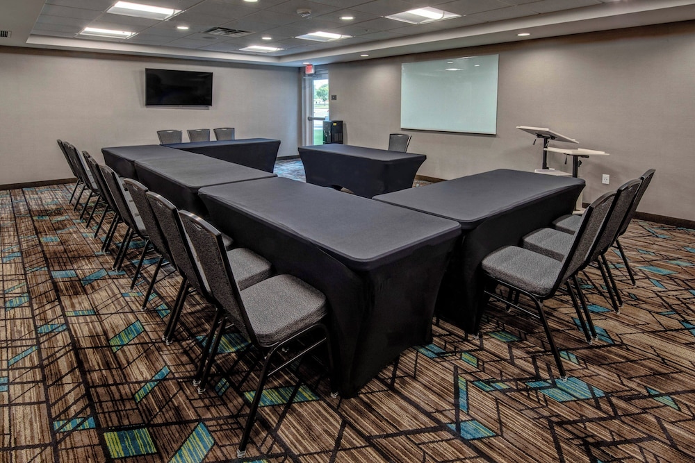 Residence Inn by Marriott Tulsa Midtown - photo 52
