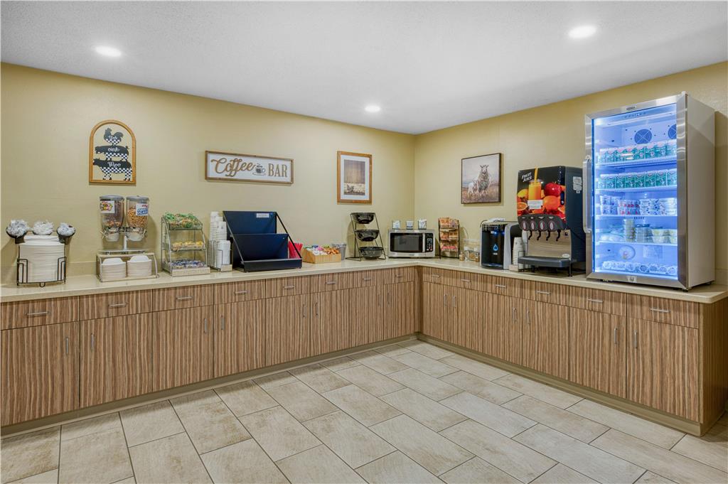SureStay Plus Hotel by Best Western Elizabethtown Hershey - photo 10
