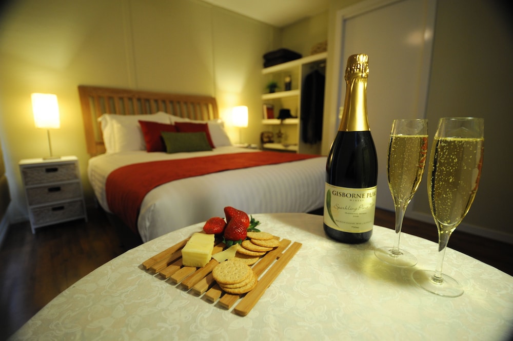 Gisborne Peak Winery Cottages — Gisborne — photo 3