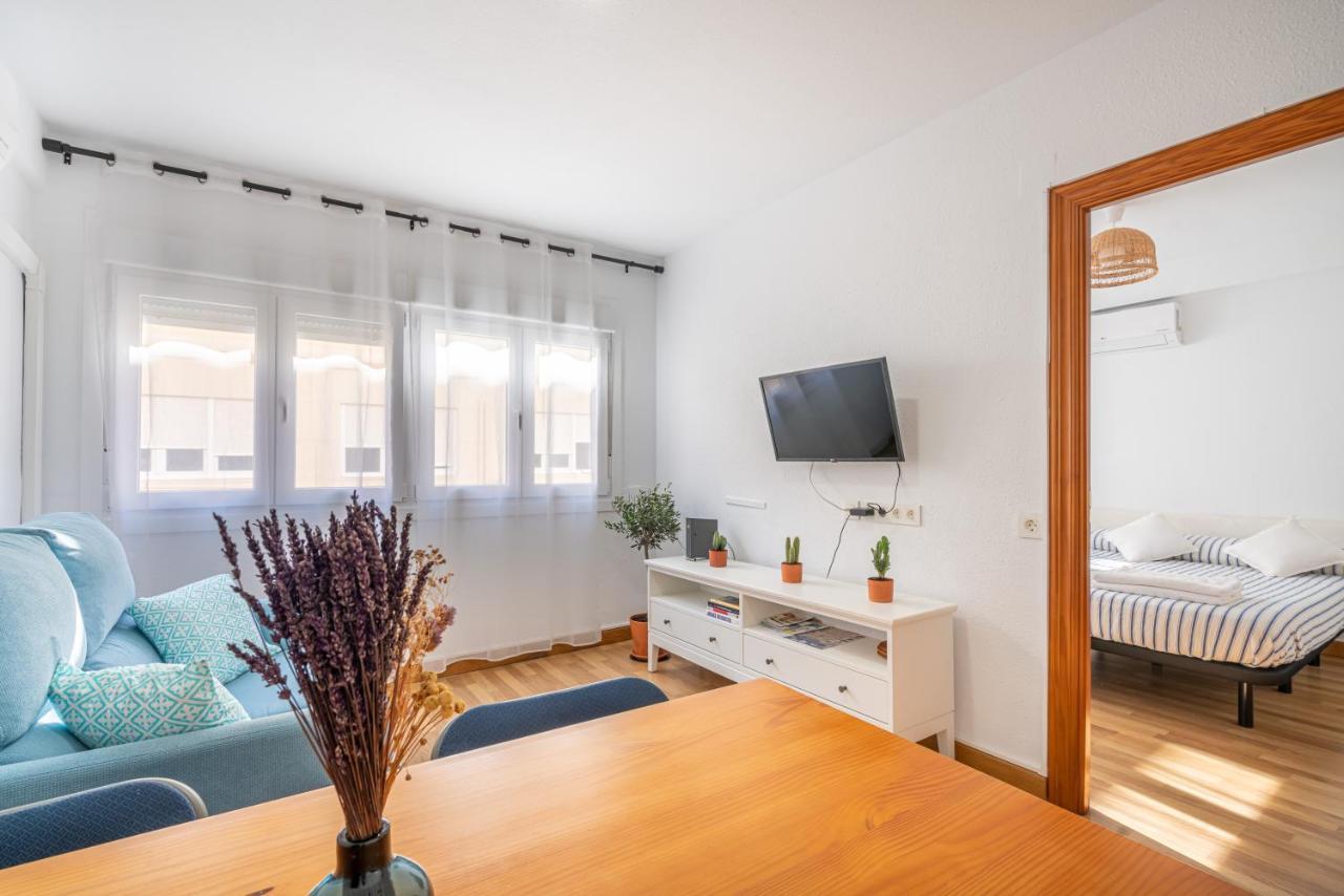 Centro Wifi Aire Acondicionado — Almeria