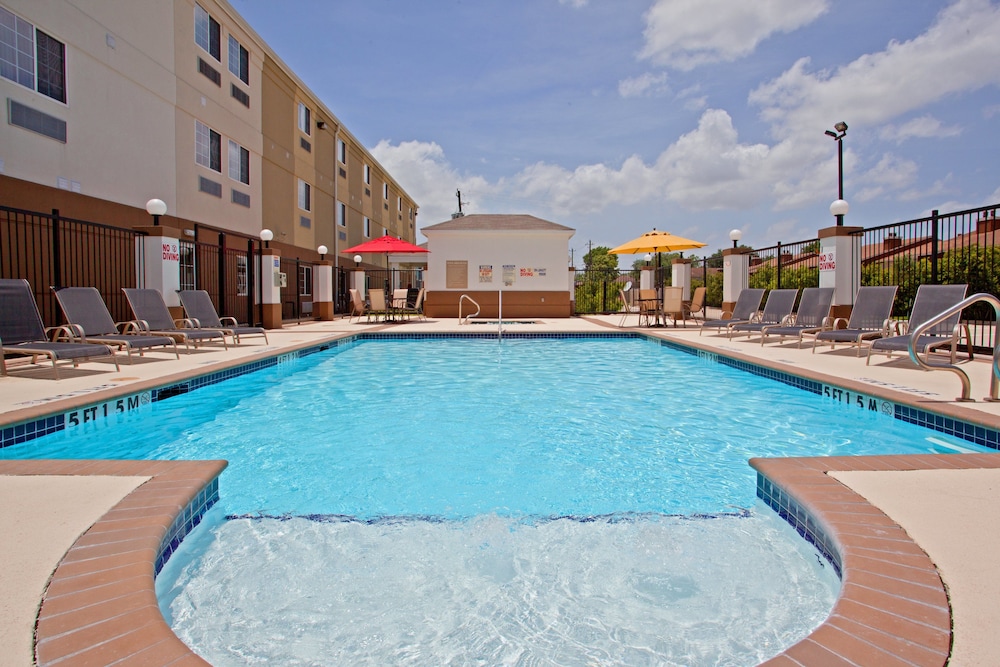 Candlewood Suites Houston Westchase Westheimer. by IHG - photo 12