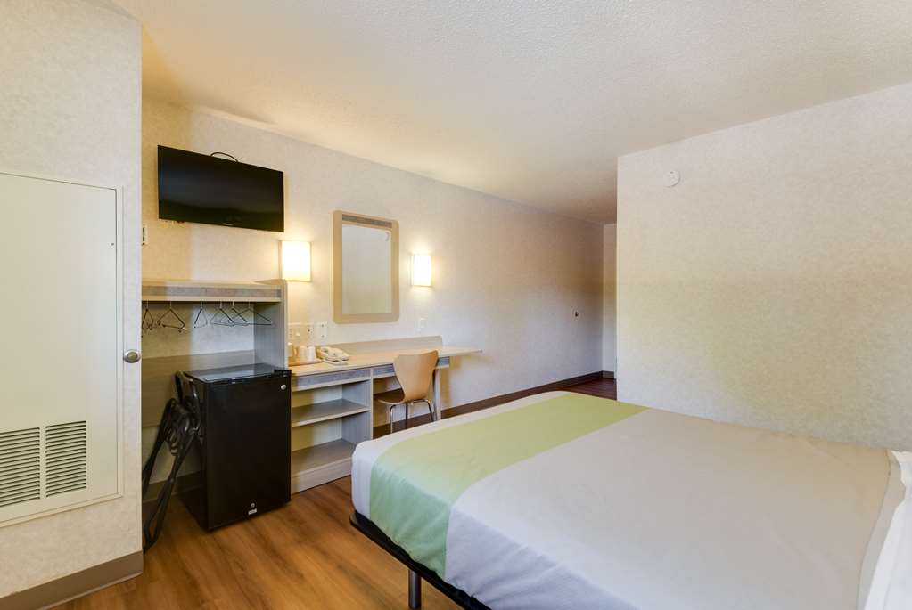 Motel 6 Statesville NC - photo 10