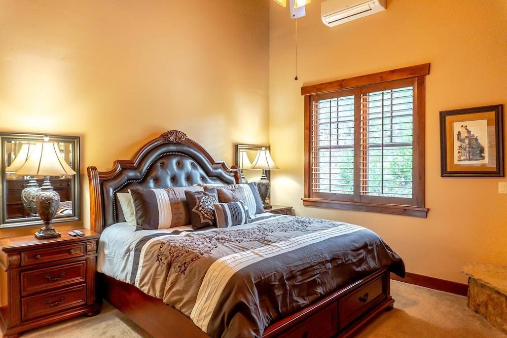 The Carlin Hotel - photo 12
