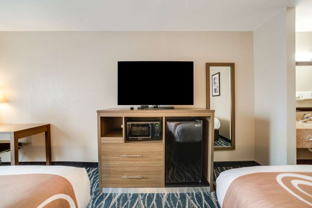 Quality Inn Effingham North - photo 11