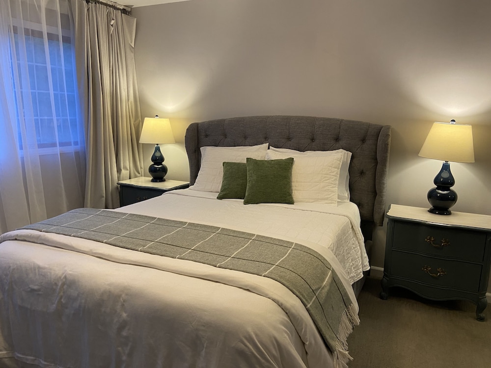 The Sky View Inn - photo 36