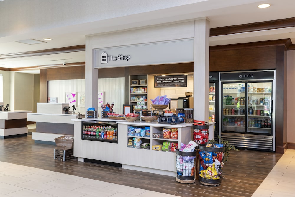 Hilton Garden Inn Columbus Edinburgh - photo 36