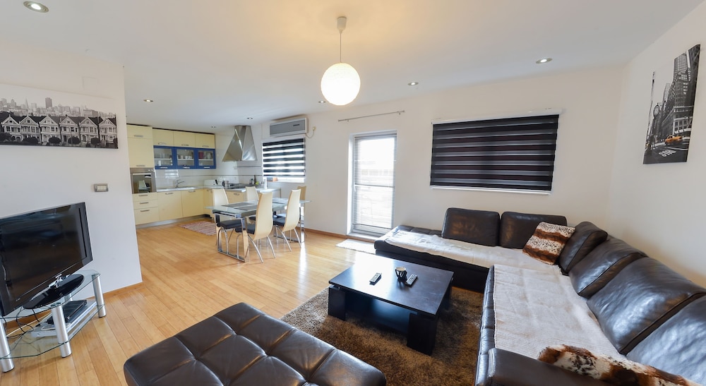 Luxury Apartment in City Center — 4-Star Luxury Hotel in Mostar, Bosnia and Herzegovina