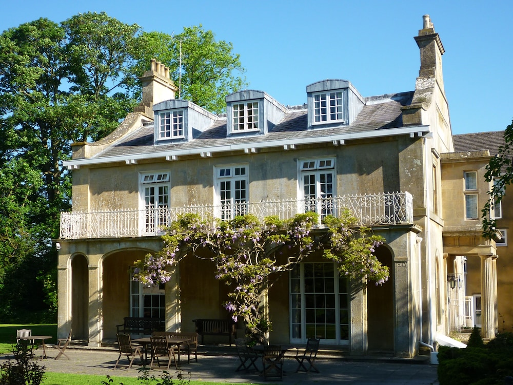 Chiseldon House Hotel — Swindon