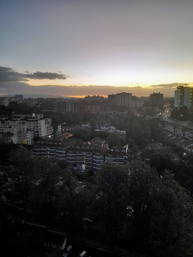 2 Bedroom Luxury Apartment In Kilimani