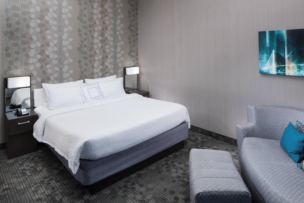 Courtyard by Marriott Omaha Downtown - photo 14