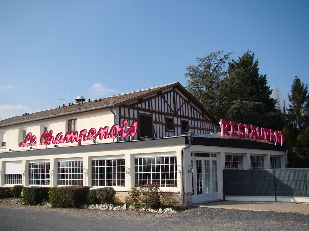 Hôtel Annexe le Champenois in Reims, France