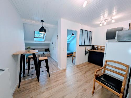 Sous la Tour - carbon neutral hotel in Poligny