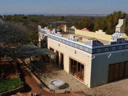 KweKwe Private Game Lodge — 4-Star Luxury Hotel in Marble Hall, South Africa