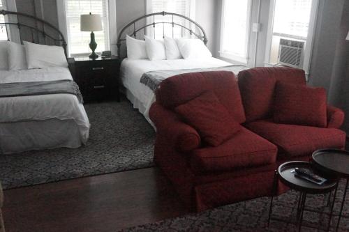 The Frogtown Inn - photo 33