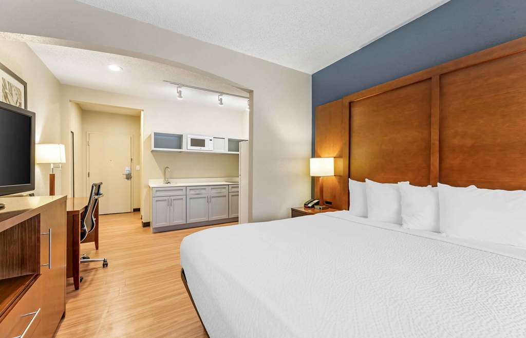 Extended Stay America Suites Buffalo Airport - photo 20