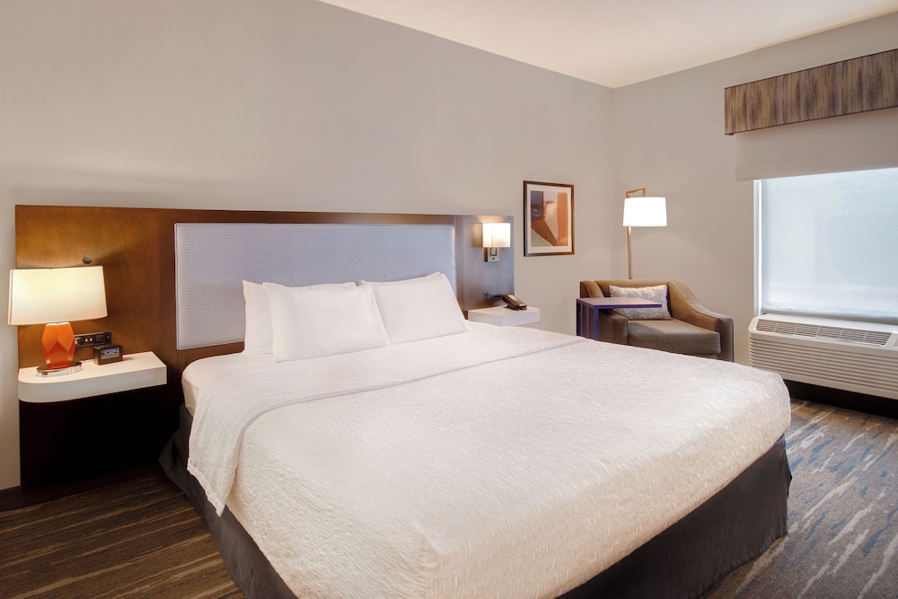 Hampton Inn & Suites Dayton Vandalia - photo 17