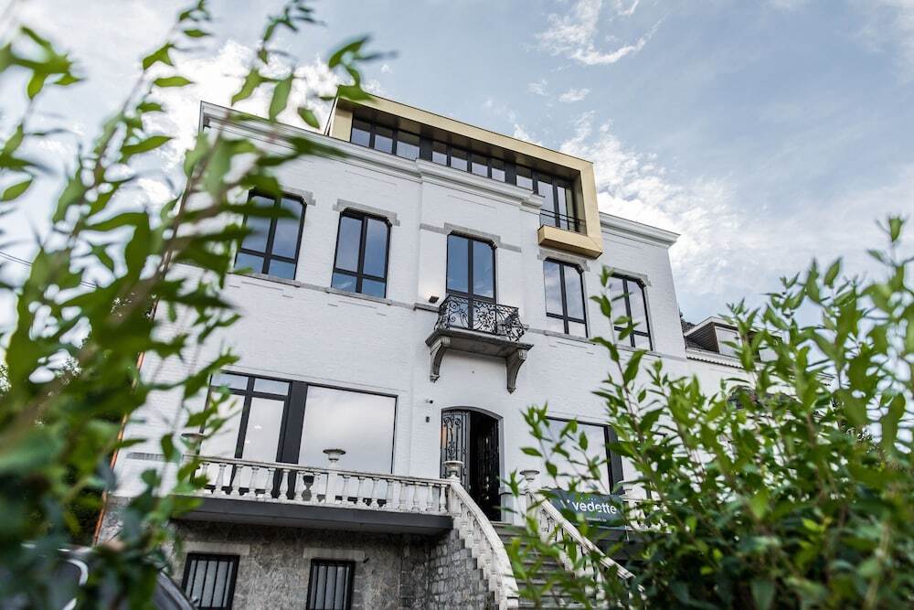 Hôtel Vedette — hotel in Profondeville