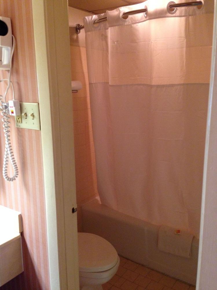 Days Inn Florence Downtown - photo 26