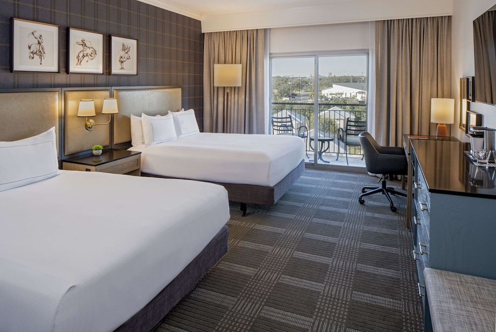 Hilton San Antonio Hill Country - photo 6