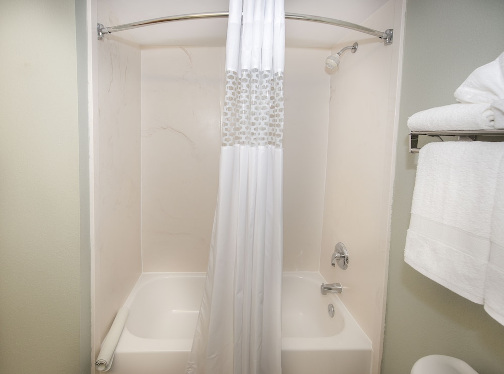 Hampton Inn Spartanburg North I 85 - photo 19