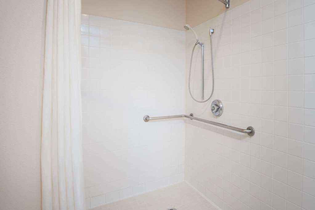 Hawthorn Suites By Wyndham Albuquerque - photo 8