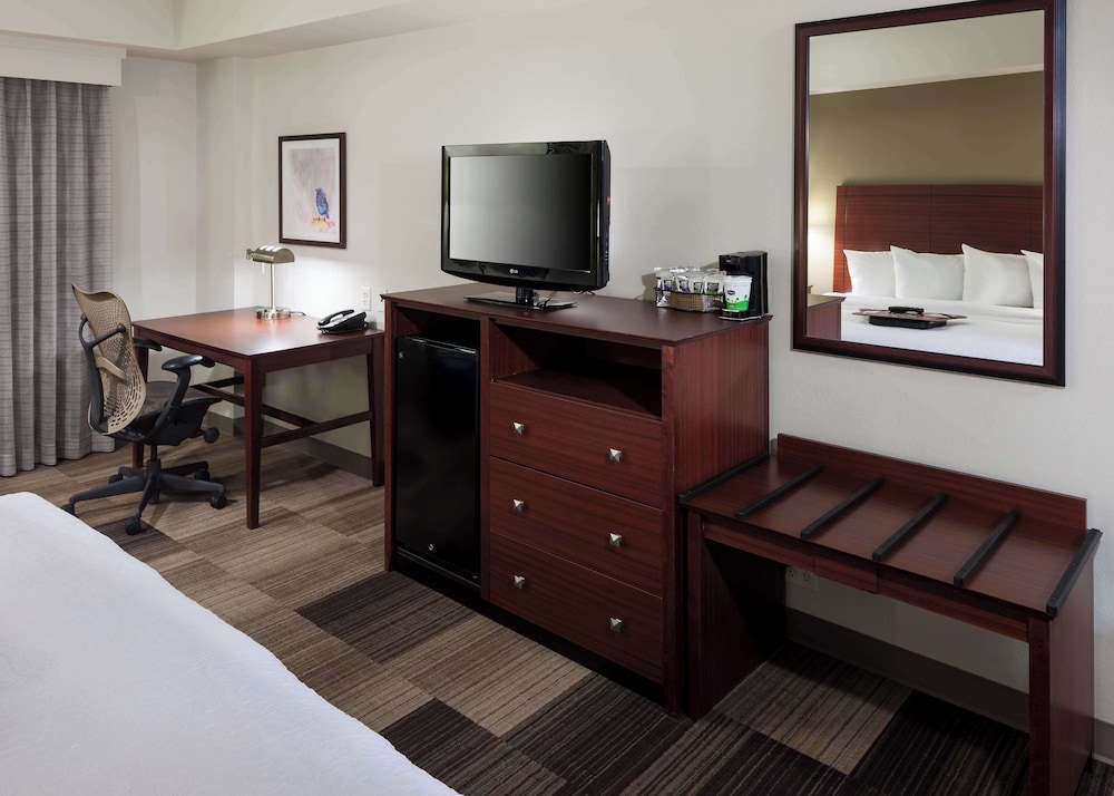 Hampton Inn & Suites Boise Downtown - photo 11