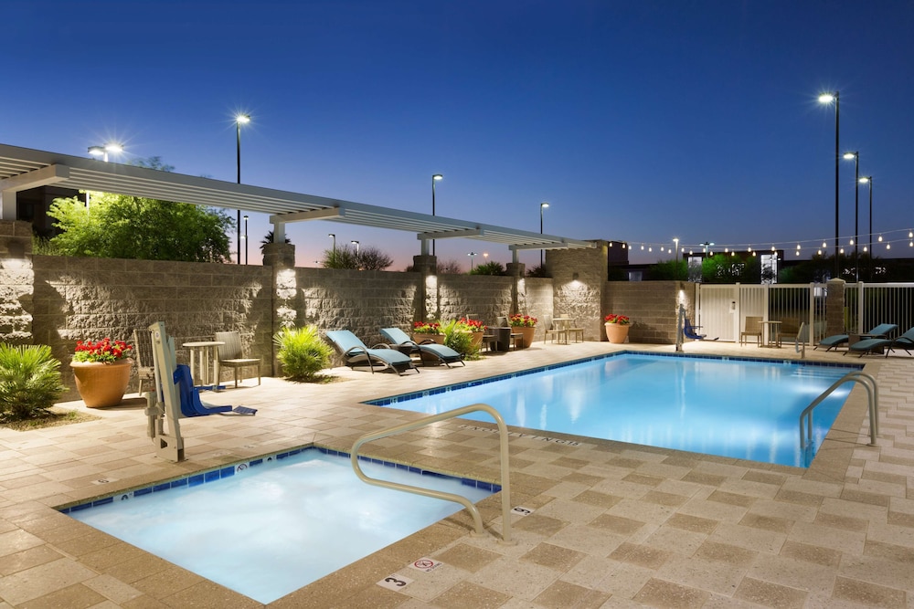 Home2 Suites by Hilton Glendale Westgate - photo 20