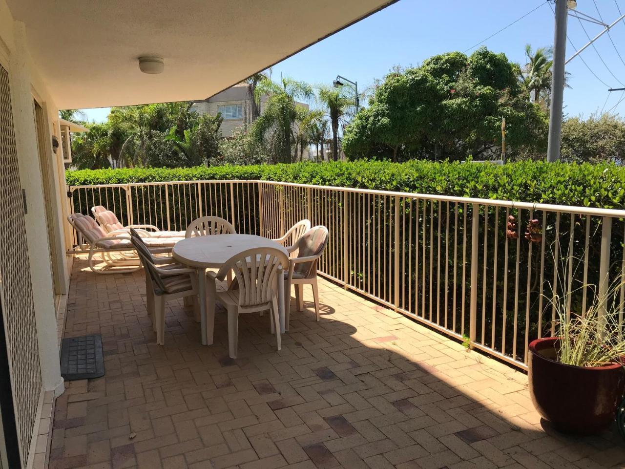Kings Way Apartments — 4-Star Luxury Hotel in Caloundra, Australia