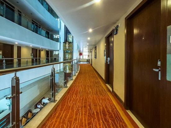 Hotel Jetty Grand — Rajahmundry