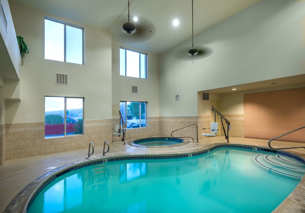 Holiday Inn Express & Suites Carson City by IHG - photo 24