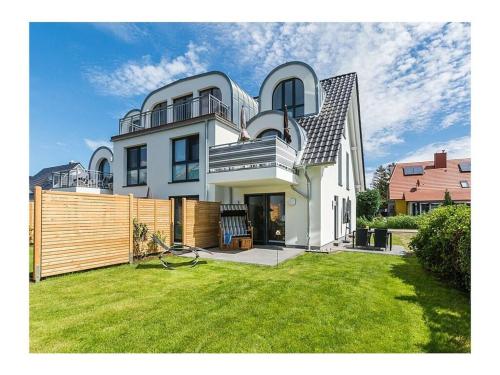Cellina Modern retreat in Zingst, Germany