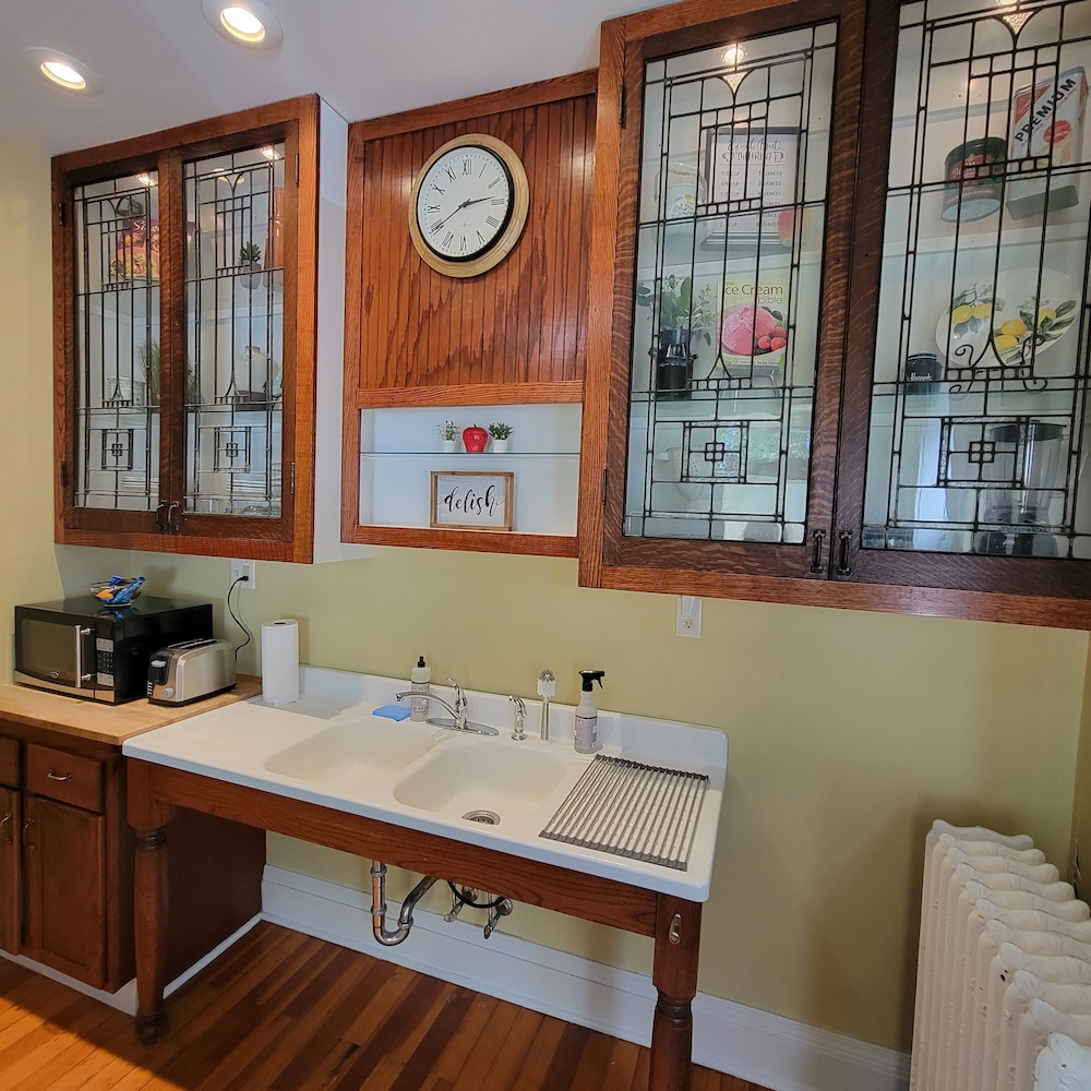 Art and Lodging - photo 36